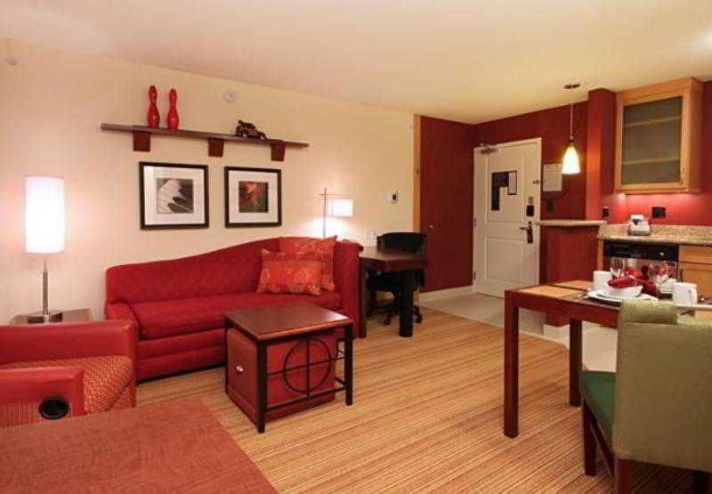Residence Inn By Marriott Woodbridge Edison/Raritan Center Экстерьер фото